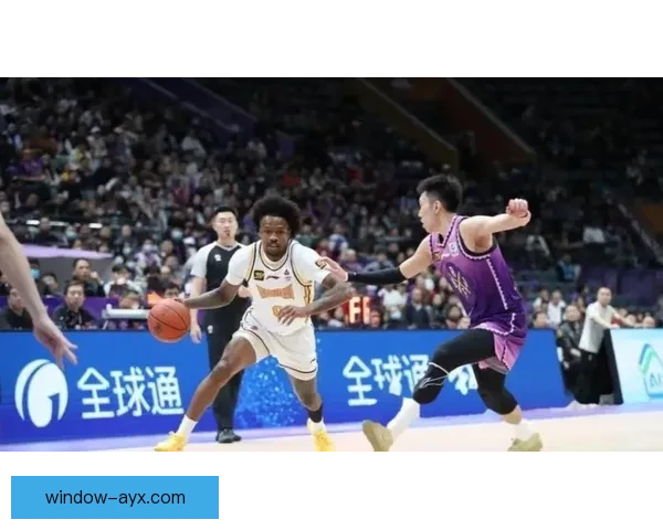 NBA焦点战再起风云巨星对决引爆季后赛悬念升级东西部格局生变
