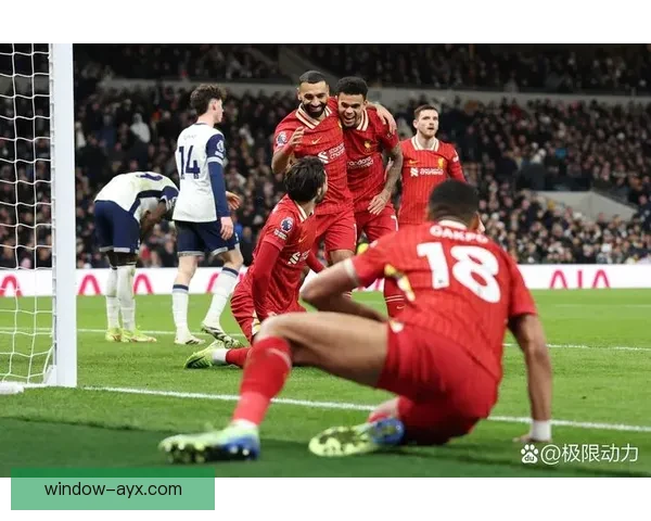 新赛季焦点对决豪门引援发力本土新星迎来爆发契机联赛格局或将重塑 新赛季焦点对决豪门引援发力本土新星迎来爆发契机联赛格局或将重塑