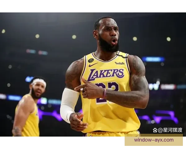 NBA最新动态：詹姆斯领衔湖人豪取五连胜 未来赛程对决强敌挑战巨大