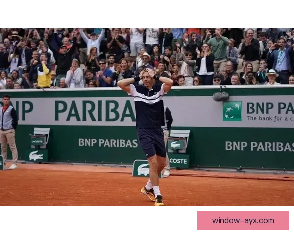 世界网坛风云再起新星崛起与老将争锋焦点赛事引爆球迷热议持续升温